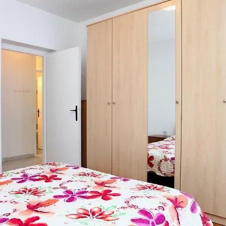 Avec 2 chambre Appartement