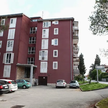 55m² 2 Slaapkamer, 1 Privé Badkamer In Appartement